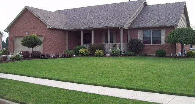 1st image of 823 Flanders Ave