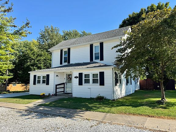 3rd image of 179 Cross St