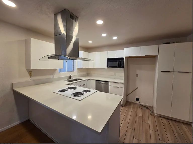 1837 E Brookdale St — Photo 8