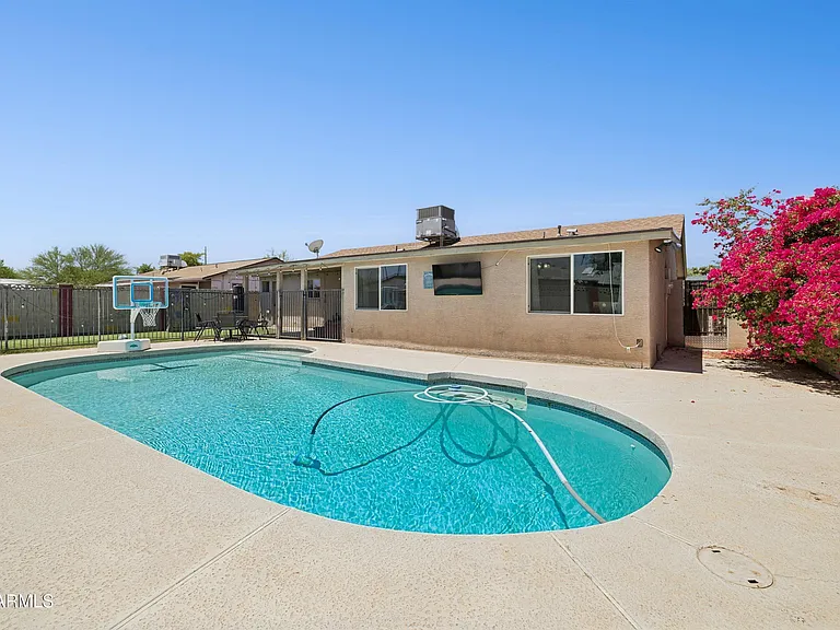 3615 S Margo Dr — Photo 38