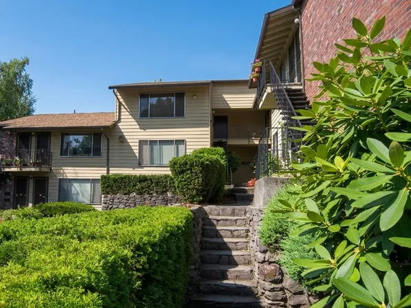 Laurelhurst Terrace, 135-161 SE 31st Ave #149, Portland, OR 97214