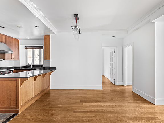4th image of 251 W 98th St APT 2A