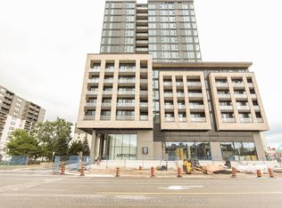 86 Dundas St E #715, Mississauga, ON L5A 1W4