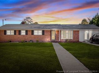 6416 Greengate Hill Rd, Fayetteville, NC 28303