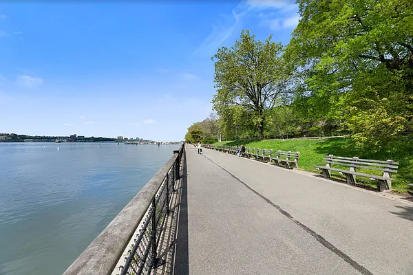 Rented by REAL New York | media 15