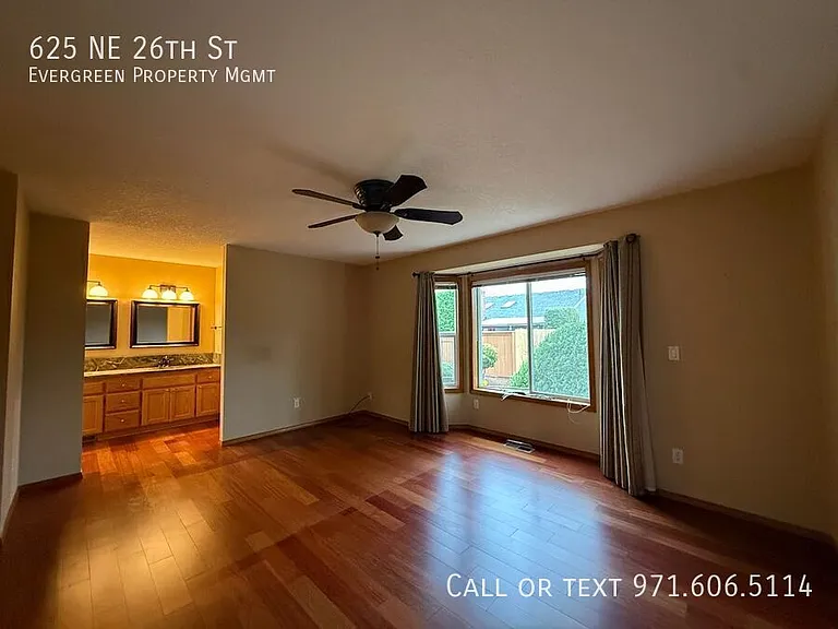 625 NE 26th St — Photo 27