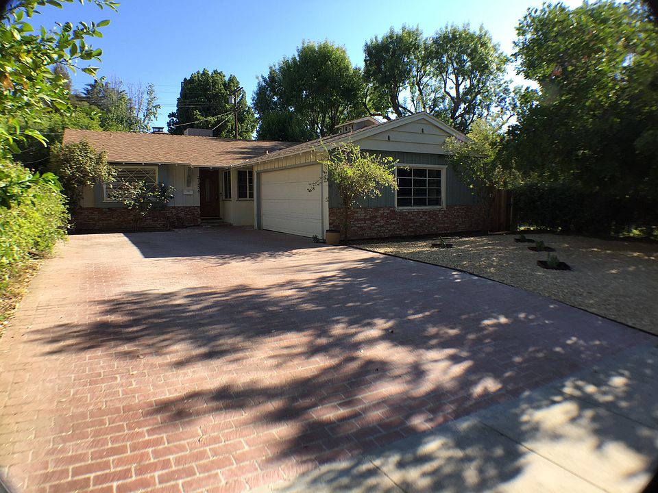 1st image of 21238 Lopez St