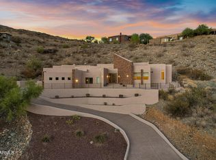 2118 E Clubhouse Dr, Phoenix, AZ 85048