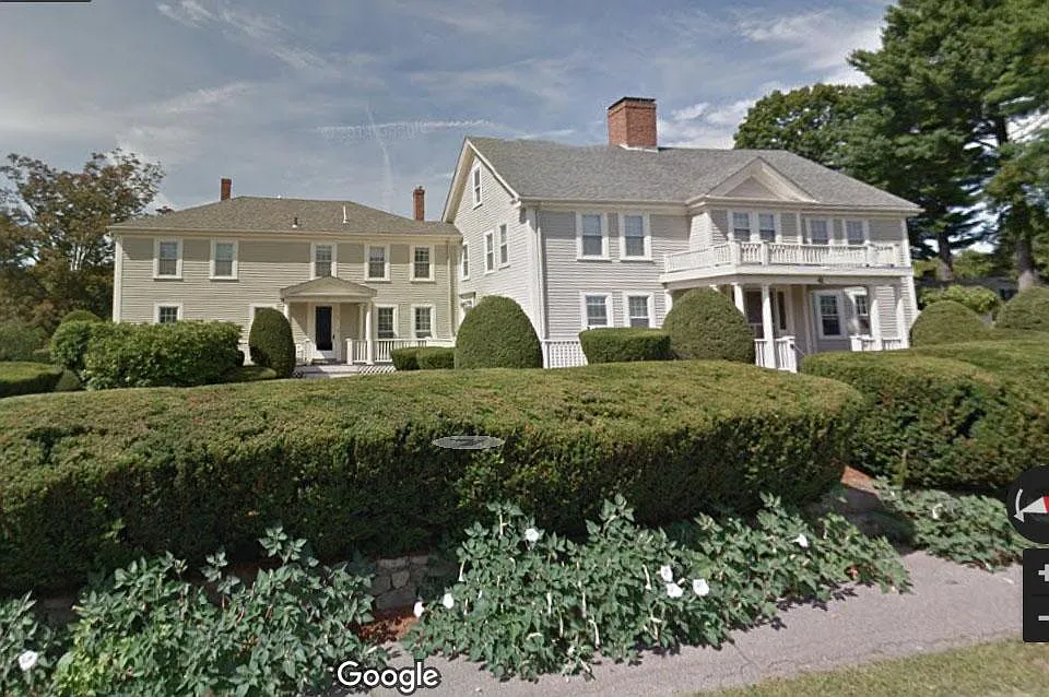 41 N Main St #3