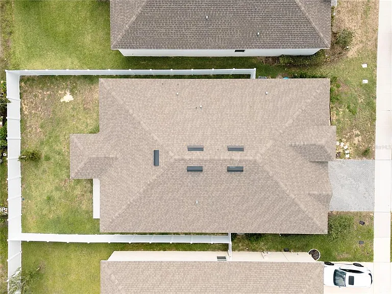 2203 Pigeon Plum Dr — Photo 4