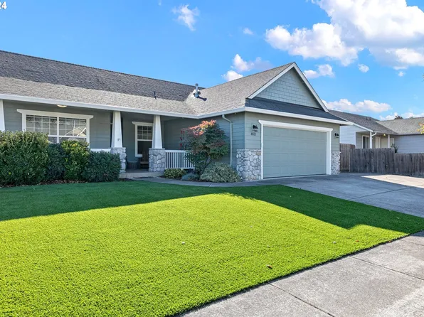 4021 Cherokee Dr, Springfield, OR 97477