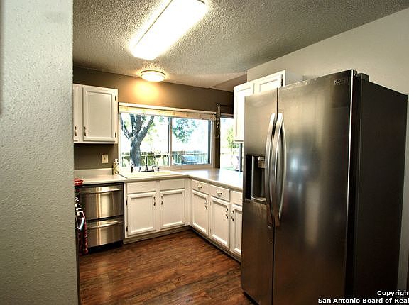 5th image of 5871 Oak Run St