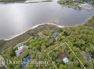 51 Cedar Ln, Remsenburg, NY 11960