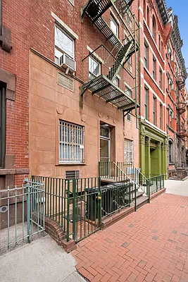 Rented by Compass | media 20