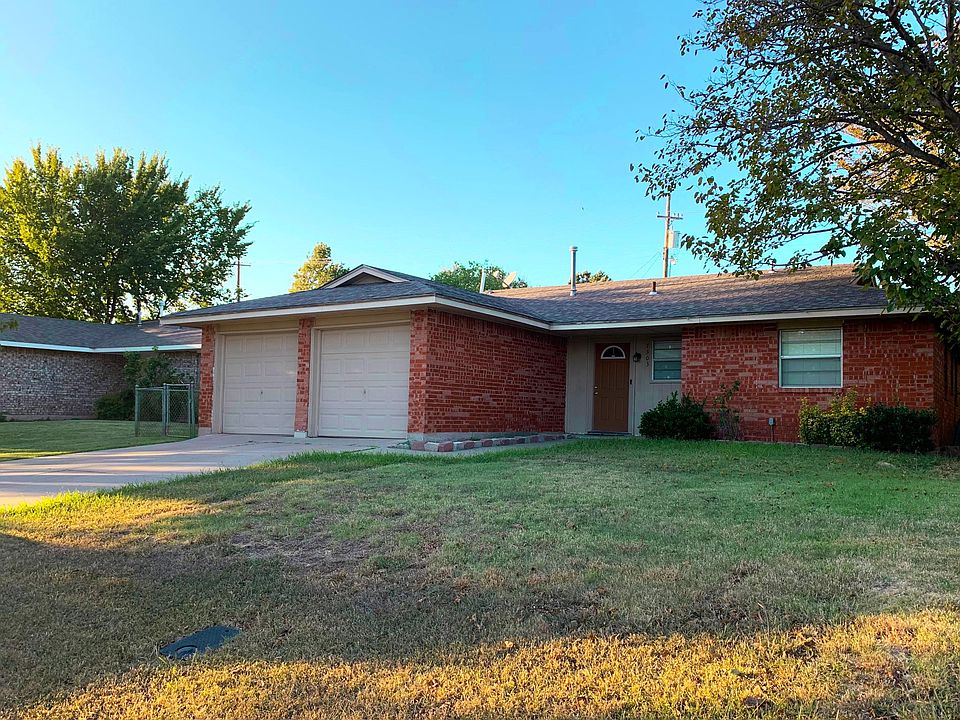 1st image of 7303 NW Compass Dr
