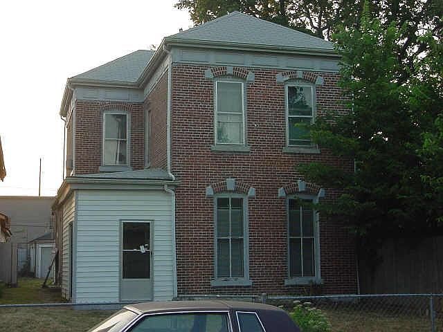 1st image of 1318 S Olive St