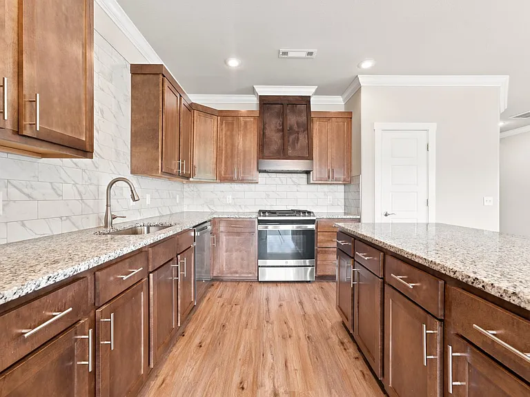 2908 SW Grandshire Ave — Photo 22