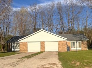 5829 Red Arrow Hwy, Coloma, MI 49038