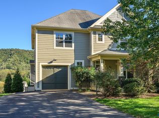 1124 Arden Dr, Charlottesville, VA 22902