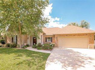 403 Gainesway Dr, Madisonville, LA 70447