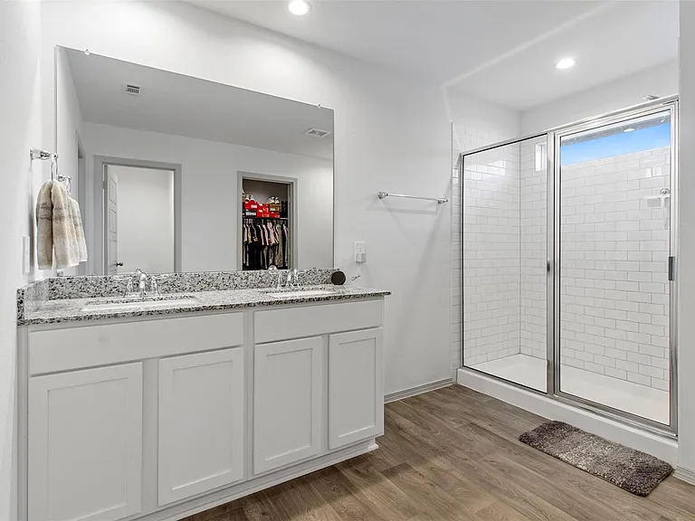 6685 Riplee St — Photo 17