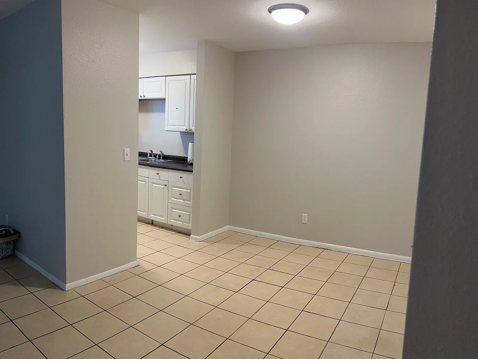 2 bed, 1.0 bath, 800 sqft, $1,475 — Photo 4
