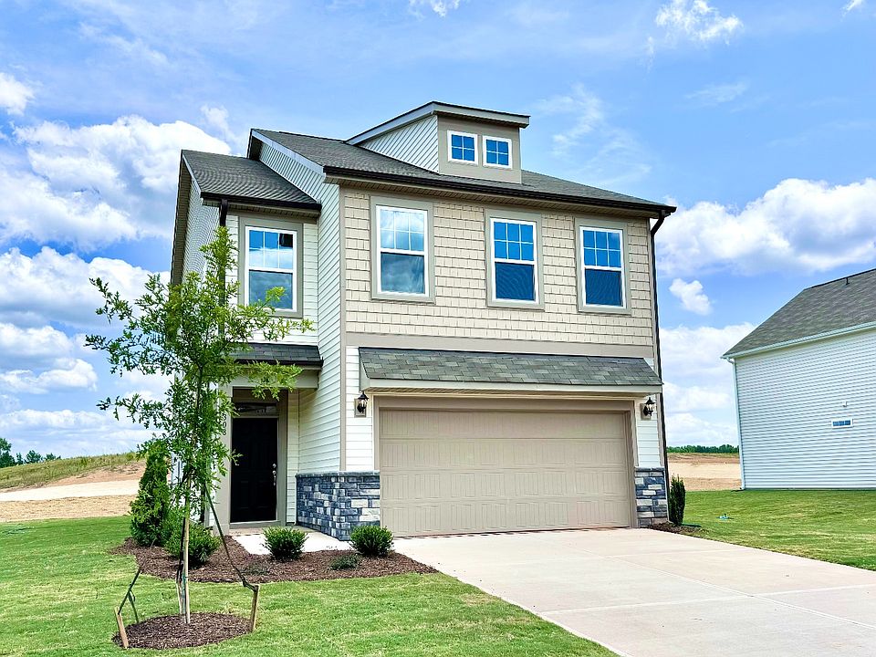 1st image of 308 Winding Creek Dr