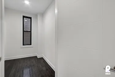 Rented by REZI