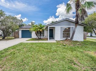 6708 Willow Spring Ct, Tampa, FL 33615