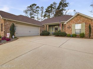 207 Glensview Cv, Brandon, MS 39047