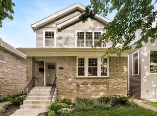 2627 Wesley Ave, Berwyn, IL 60402
