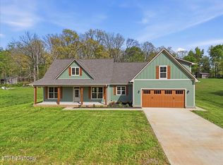 826 Sophie Dr, Greenback, TN 37742