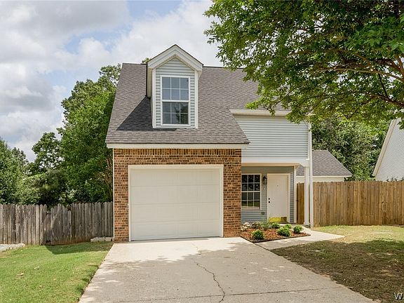 2nd image of 2931 Robinwood Ln
