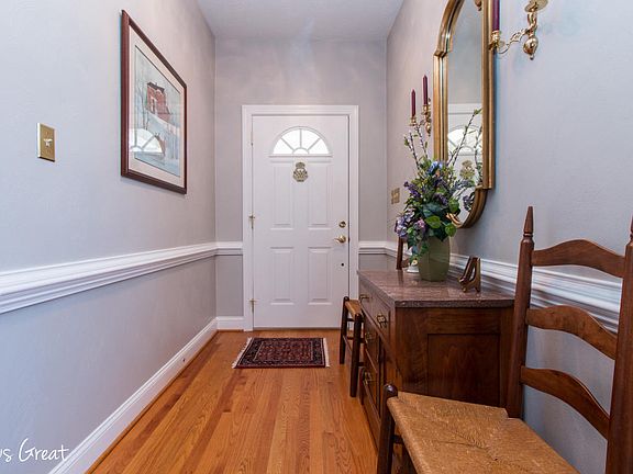 3rd image of 4815 Farmington Place Ct