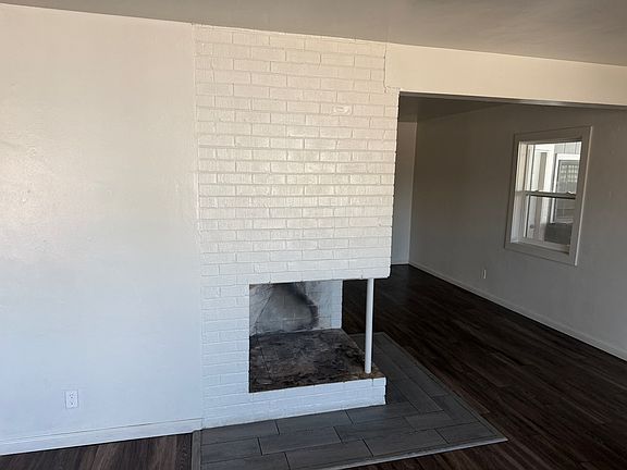 5th image of 7004 N 14th Pl