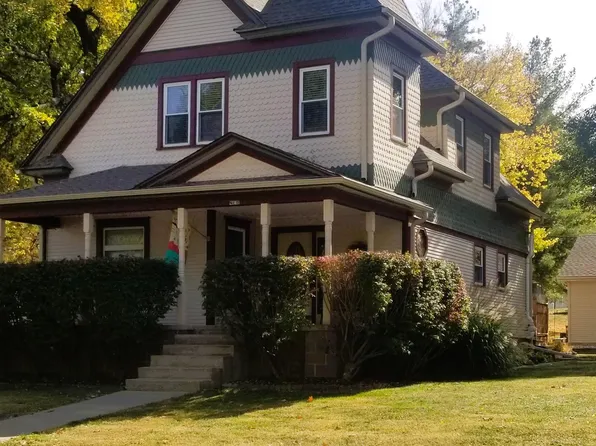 721 13th St, Auburn, NE 68305