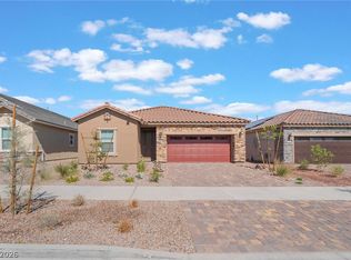 94 Cadence Crest Ave, Henderson, NV 89011