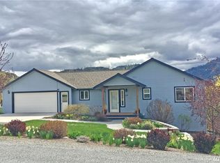50 Long Dr, Pateros, WA 98846