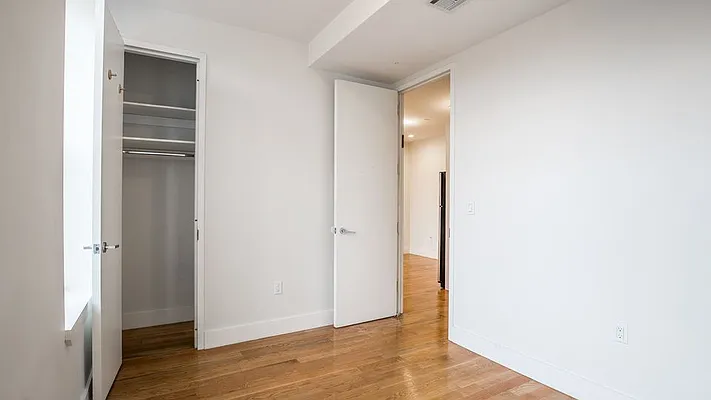 Rented by Nooklyn NYC LLC | media 14