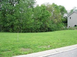1339 Greenoak Ct, Springfield, OH 45503