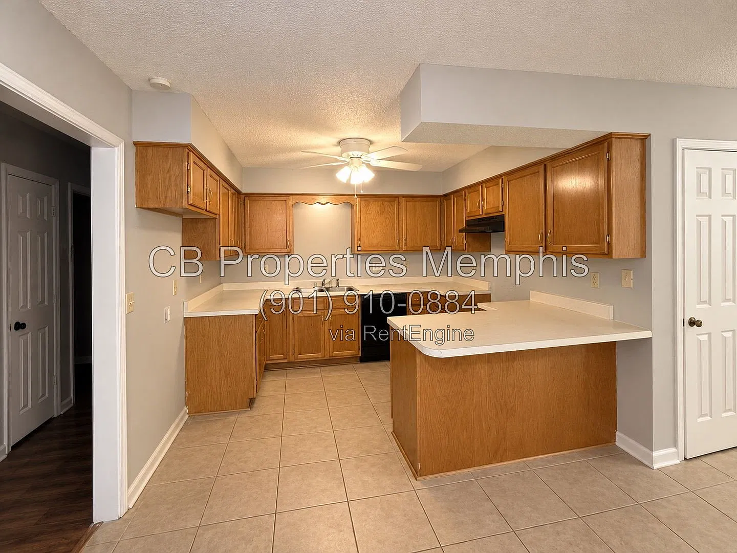 3 bed, 2.0 bath, 1764 sqft, $1,695 — Photo 2
