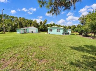 100 Persimmon Trl, Lake Placid, FL 33852