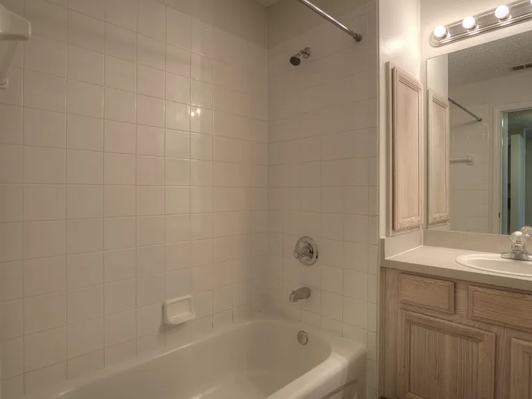 1336 Marsh Grass Ct — Photo 21
