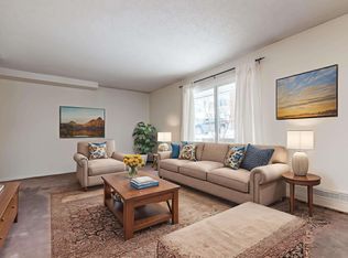 10731 84th Ave NW #103, Edmonton, AB T6E2H8