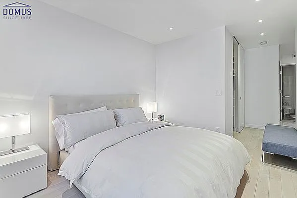 Rented by Domus Realty | media 6