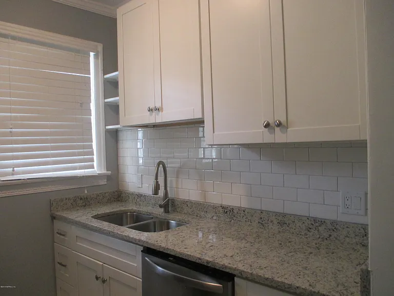 2047 Forbes St #3 — Photo 4