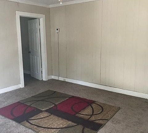 2nd image of 905 1/2 Rankin Ave #2