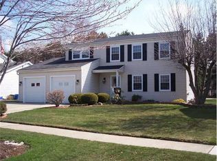 1523 Forester Dr, Oregon, OH 43616