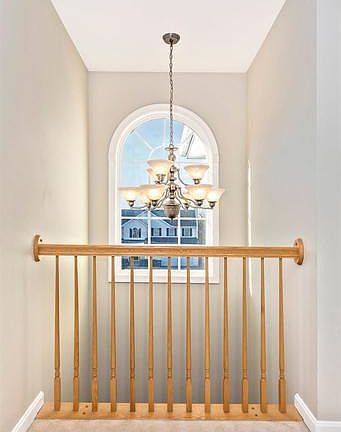 3rd image of 39 Village View Ct
