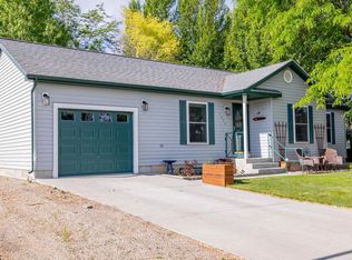 1272 W 7th St, Powell, WY 82435